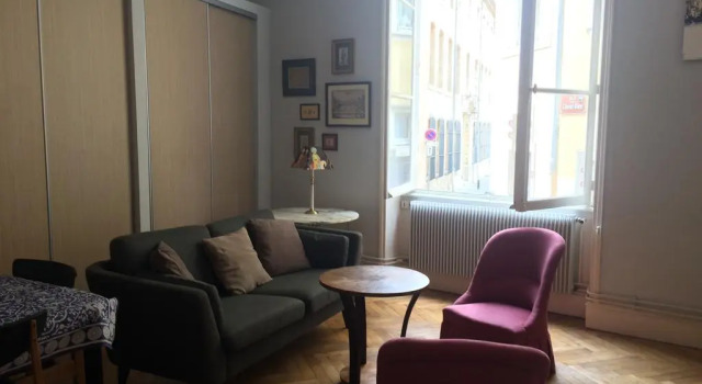 Appartement Jean 3 Du Châtelet, Prenota Appartamento Hotel a Lorena con parcheggio, Parcheggio