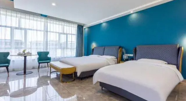 Семейный тент Jiuquan Fanbo Hotel (Wanda Plaza Branch)