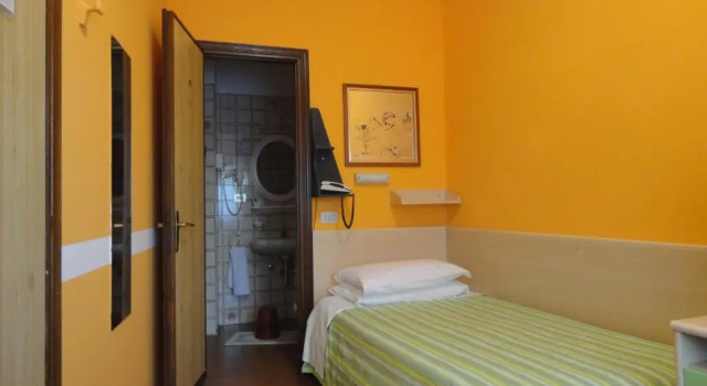 Номер Standard Hotel Astoria