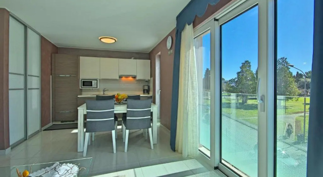 Апартаменты с 2 комнатами Apartments Riva-Interauto