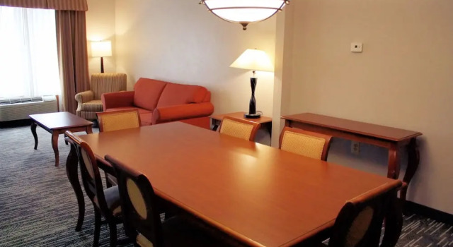 Двухместный люкс Country Inn & Suites by Radisson, BWI Airport Baltimore , MD