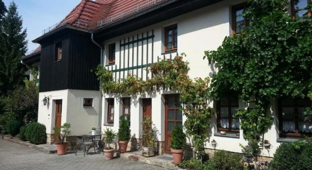 Апартаменты Alttolkewitzer Ferien- & Privatzimmer Mrosk Dresden