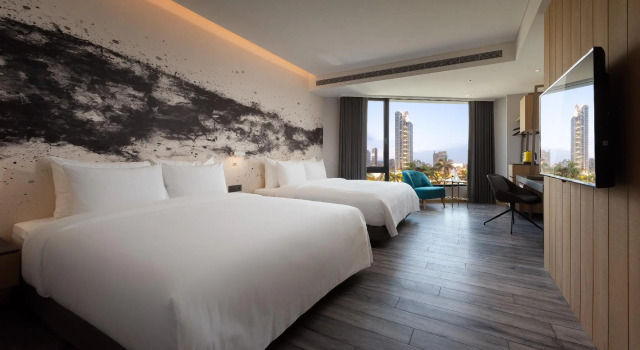 Четырёхместный номер Deluxe Brio Hotel