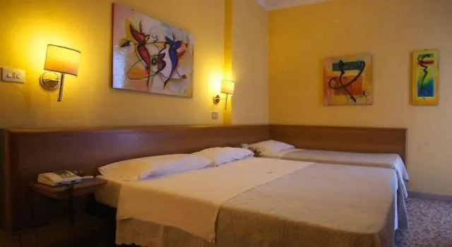 Standard Dreier Zimmer Hotel Astor
