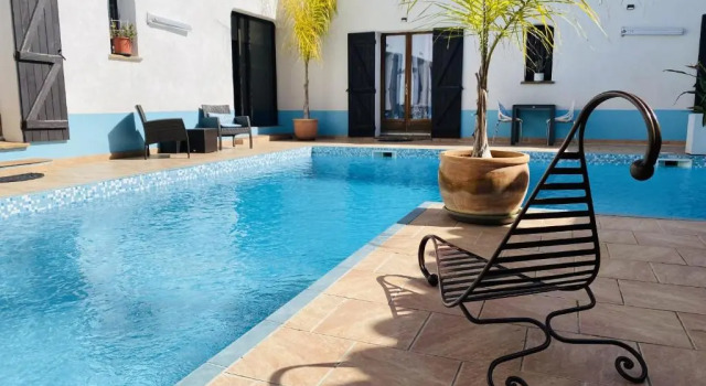 Апартаменты с видом на бассейн Le Patio Bleu