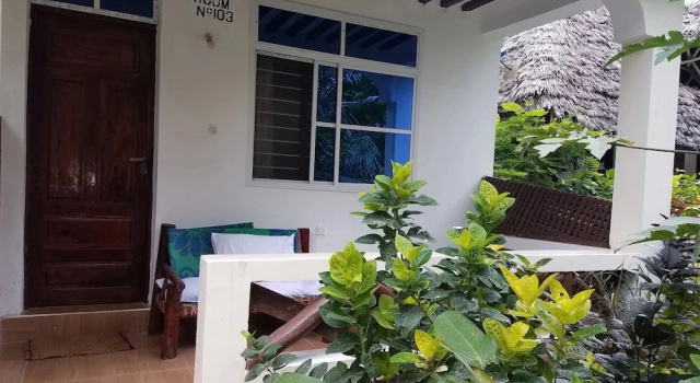 Бунгало Standard Baraka Beach Bungalows