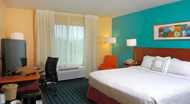 Двухместный люкс Spark By Hilton Traverse City