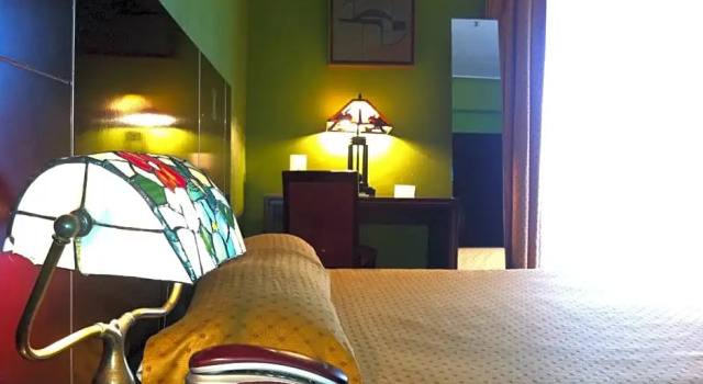 Номер Standard с балконом Hotel Carlos V