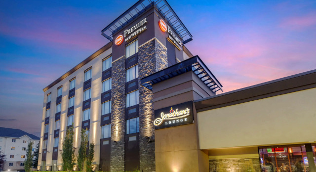 Best Western Plus Denham Inn & Suites, Book Hotel 3-stjernede hoteller i Central Alberta, 3*