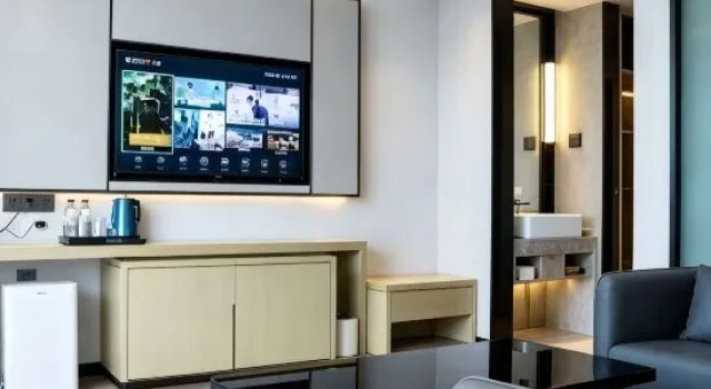 Люкс Deluxe с панорамным видом Echarm Hotel Changsha West Railway Station