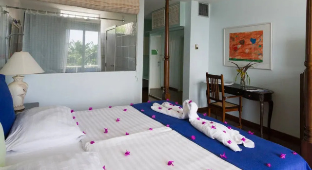 Номер Deluxe с балконом и с видом на океан Blue Haven Hotel