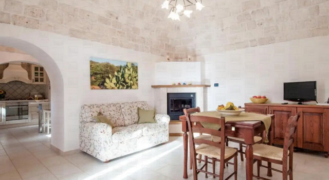 HelloApulia Trulli Francisto