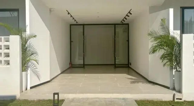 LIB · Shixiwu Homestay (Wanning Riyue Bay)