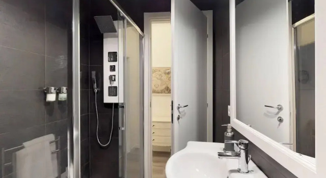 Апартаменты Luxury 2 bedrooms apartment