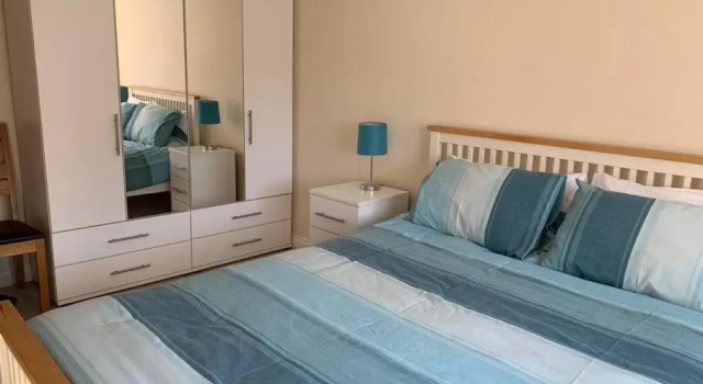 Cheerful 3 Bedroom Home Close To Beach And High St, Book Hotel Hoteller i Sheringham med parkering, Parkering