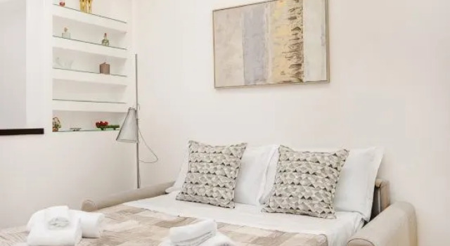 Mercantile 76, Забронировать Отель Бари Bari Province, рядом с Малый театр