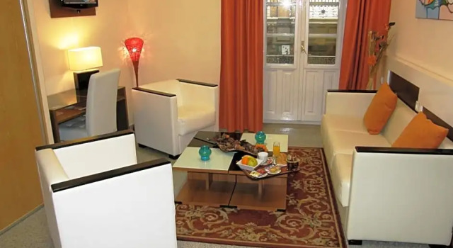 Полулюкс Explanada Hotel Alicante