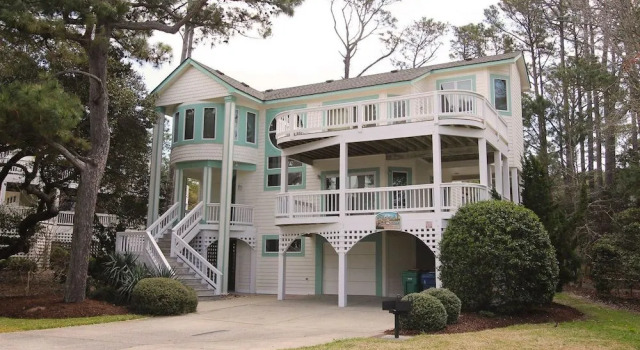 Footprints by the Sound - 5 Br Home, Забронировать Дом для отпуска Коттеджи Outer Banks, Коттедж
