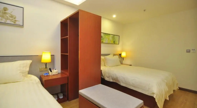 Airport No.1 Inn, Rezerwuj Hotel Hotele w Kunming z parkingiem, Parking
