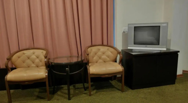 Двухместный люкс Superior Li Garden Hotel