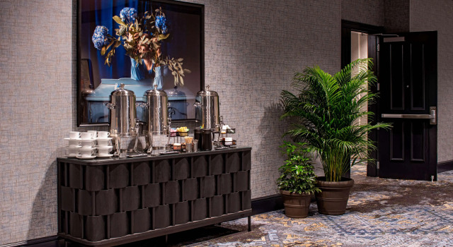 Hyatt Centric French Quarter New Orleans, Забронировать Отель СПА-отели Нового Орлеана, рядом с Louisiana Artworks, SPA-услуги