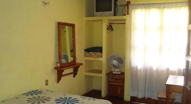 Posada Familiar María Dolores(Posada Familiar Maria Dolores), Book Hotel Hotels in Malinalco with Parking, Parking