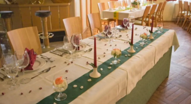 Zum Hirsch, Varaa Hotelli Hotellit Kottmar aamiaisella, Aamiainen