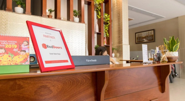 RedDoorz Near Mien Tay Bus Station, Забронировать Отель Отели District 6 с парковкой, Парковка