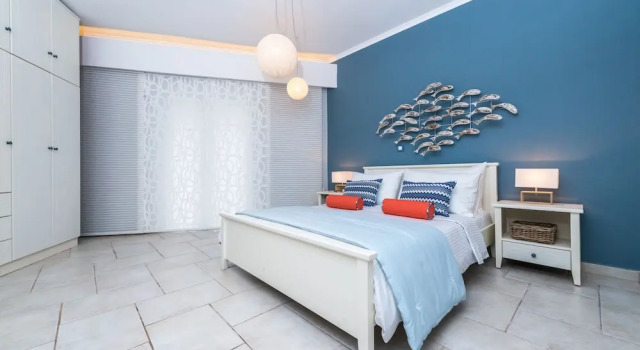 Трёхместный номер Deluxe с балконом Arkadia Hotel