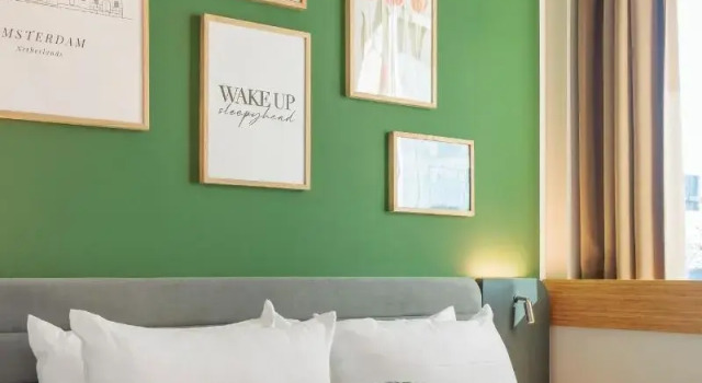 Трёхместный номер Standard Maxhotel Amsterdam Airport Schiphol
