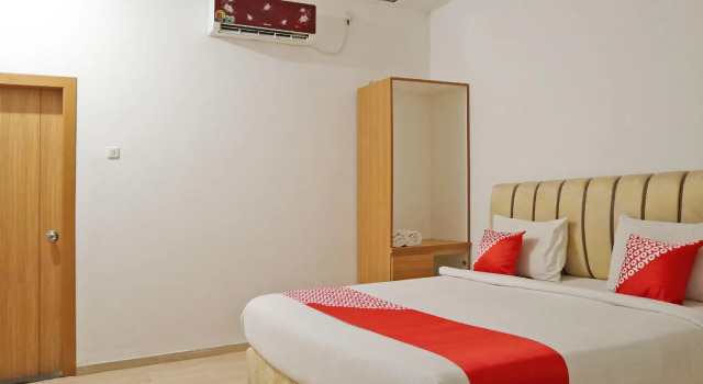 Номер Deluxe Hotel O M Authentic Kost Man