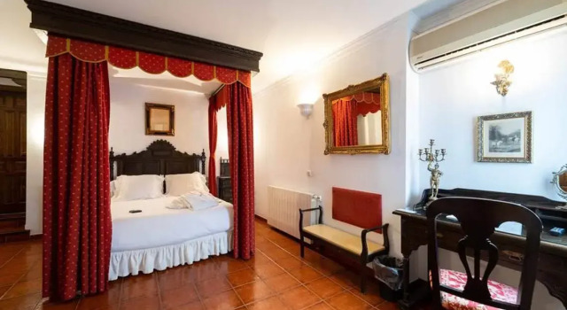 Полулюкс Hotel Soho Boutique Palacio San Gabriel