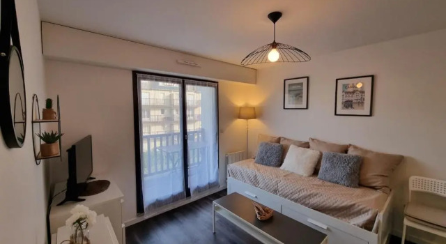Апартаменты Apartment Well Equipped Near Beach
