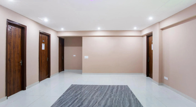 Capital O 62990 Harish Residency