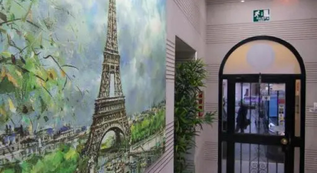 Hostal Paris