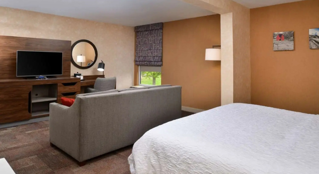 Студия Hampton Inn Wytheville