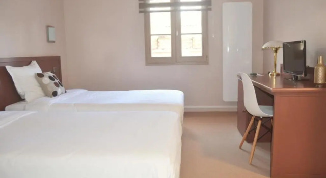 Двухместный номер Comfort Logis Hotels - Le Saint Marcel