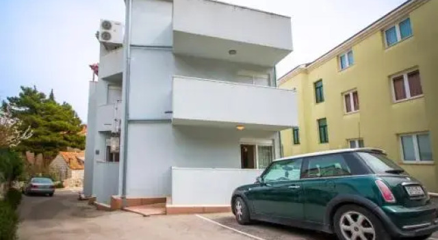 Apartment Come Back, Prenota Appartamento Splitska 