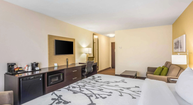 Двухместный люкс Sleep Inn & Suites Hannibal West