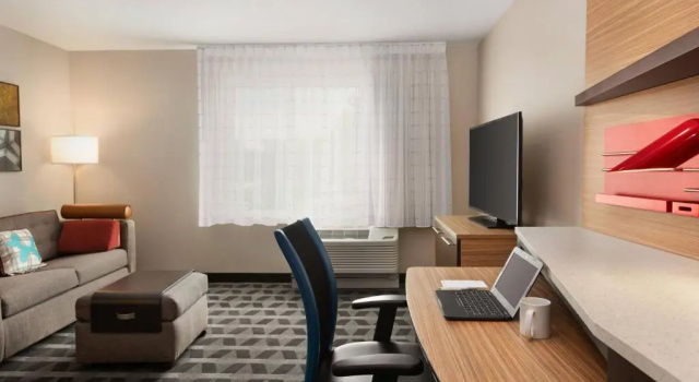 Двухместный люкс c 1 комнатой TownePlace Suites Cedar Rapids Marion
