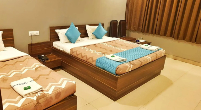 Hotel Dhruva, Solapur ( Pet Friendly ), Забронировать Отель Отели штата Махараштры с завтраком, Завтраки