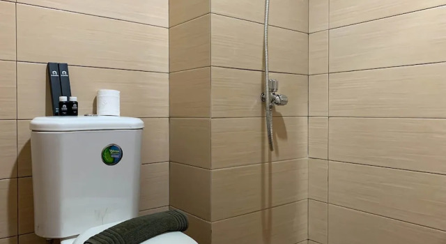 Standard Zimmer Comfort Studio Room At Margonda Residence 5 Apartment