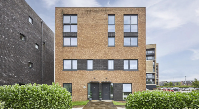 Host Stay London Avenue