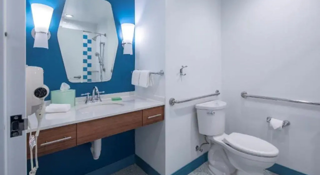 Номер Hearing Accessible Standard Universals Cabana Bay Beach Resort