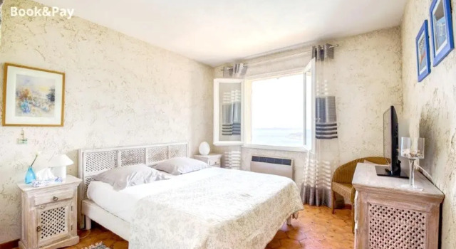Villa With 4 Bedrooms in Rayol-canadel-sur-mer, With Wonderful sea Vie, Забронировать Вилла Райоль-Канадель-сюр-Мер Mimosa Road