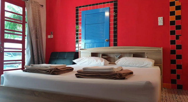 Super Hostel