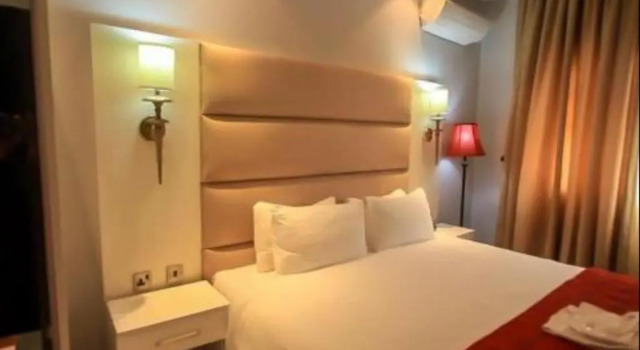Номер Superior Glee Hotel