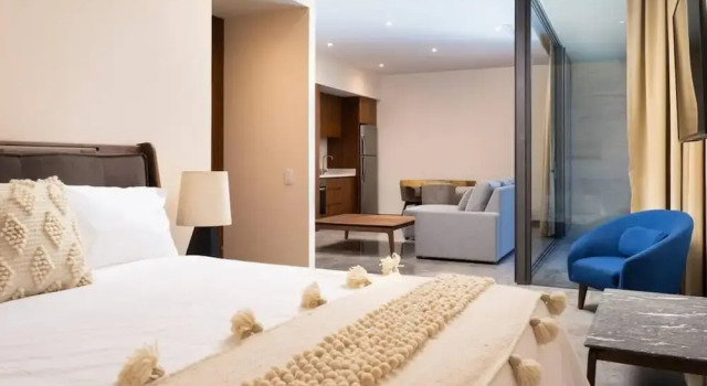 Light Filled And Stylish Studio Private Balcony Pool View Free Shuttle to the Beach Club Gym, Prenota Hotel Hotel a Quintana Roo con parcheggio, Parcheggio