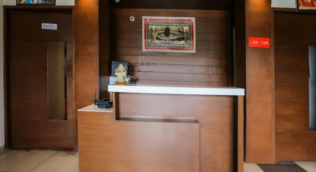 OYO 16543 Hotel Madhuban, Забронировать Отель Отели штата Махараштры 3 звезды, 3*