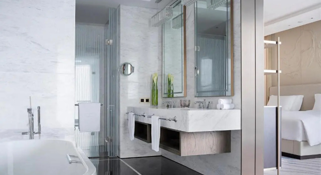 Номер Superior Langham Place Changsha